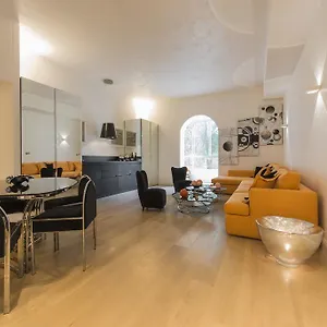 luxury-apartment-broletto-39.it-lombardy.com/
